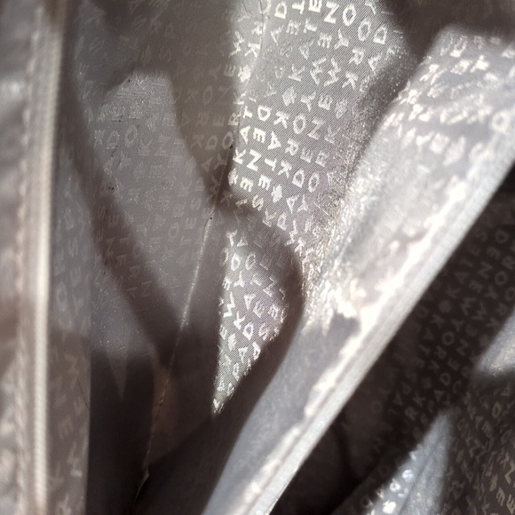 Kate Spade GUC Mavis Silver Taden Street Tote Shimmer Glitter Bag Purse CALLOUTS - Picture 11 of 16